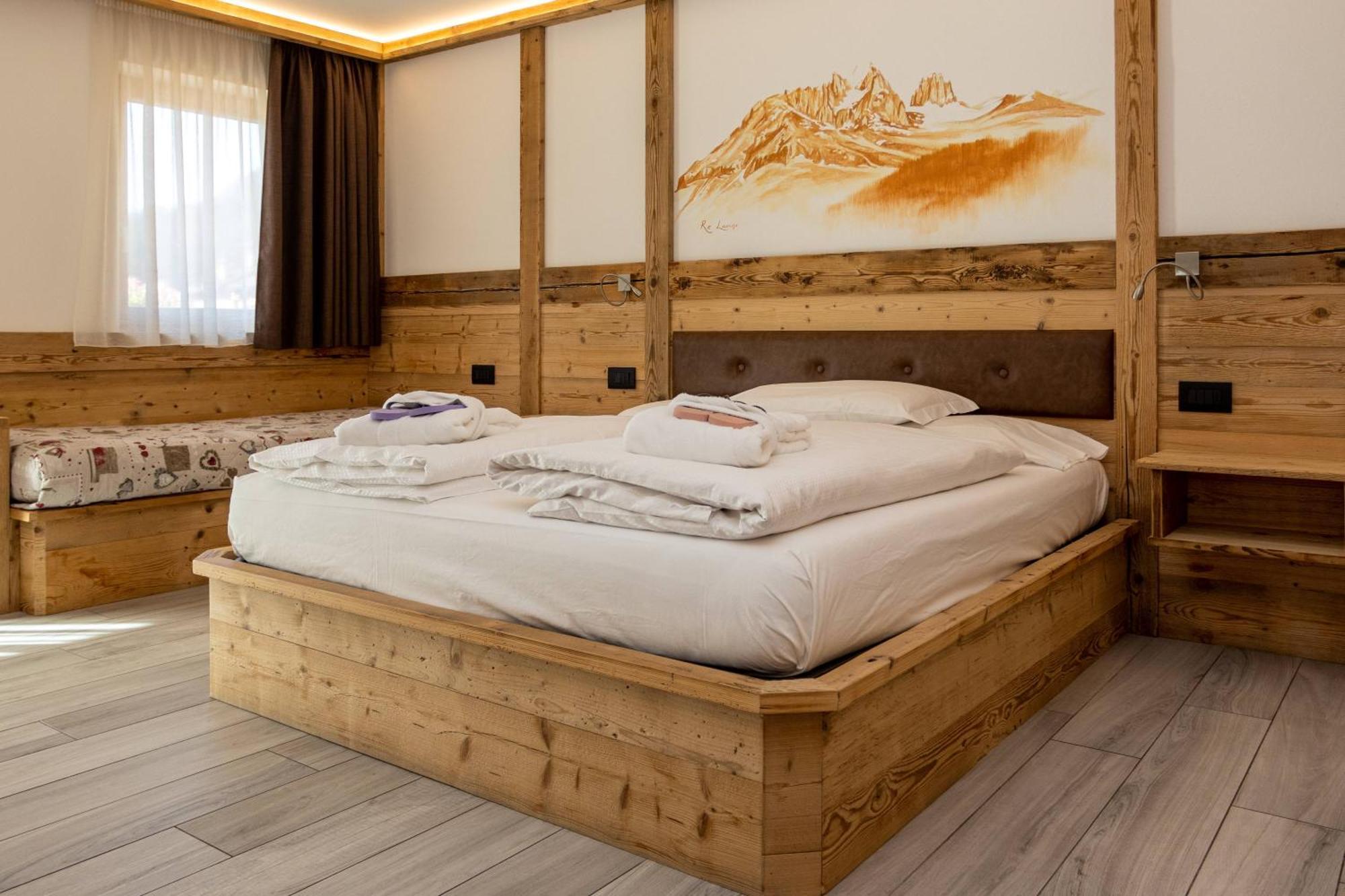 Wellness Hotel Dolomia Soraga Buitenkant foto